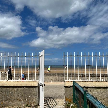 Sunny Apt On D-Day Beach With Parking Saint-Come-de-Fresne Екстер'єр фото