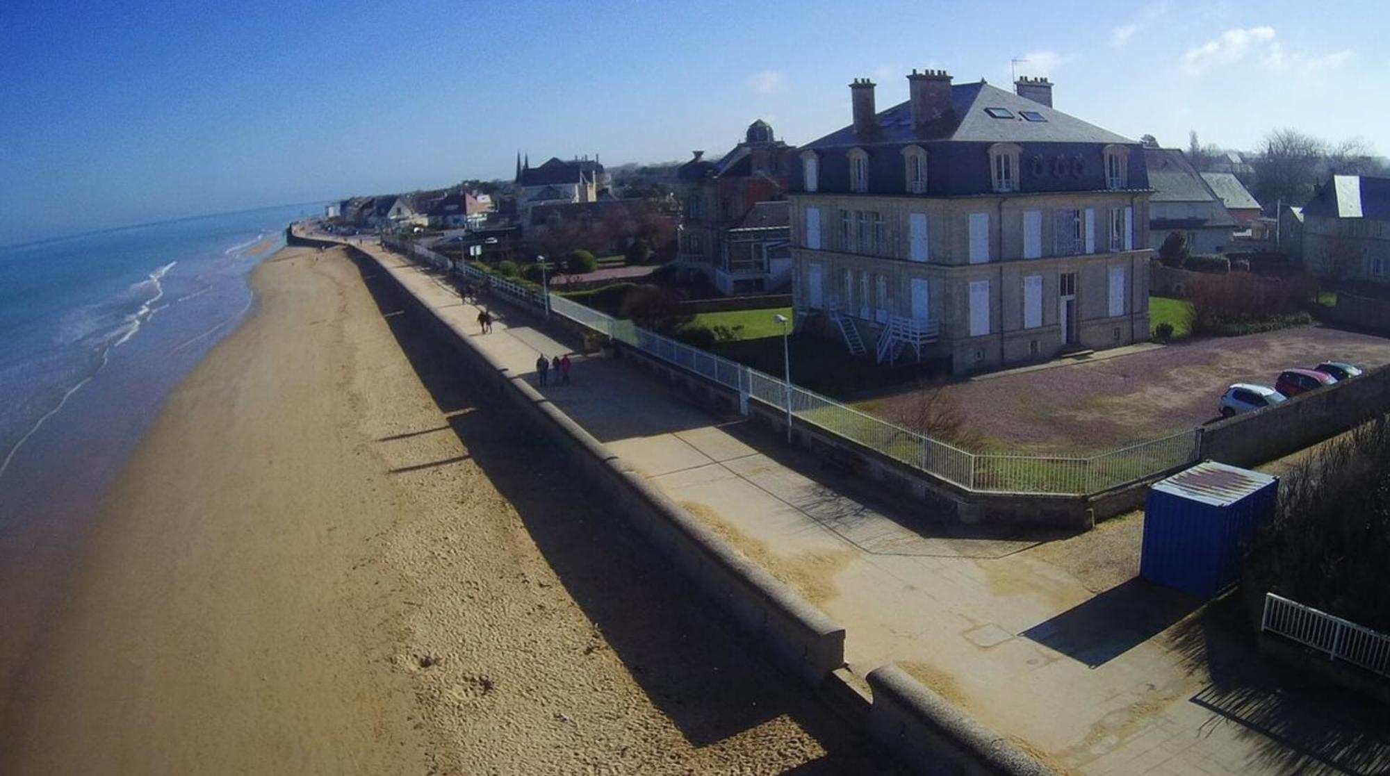 Sunny Apt On D-Day Beach With Parking Saint-Come-de-Fresne Екстер'єр фото